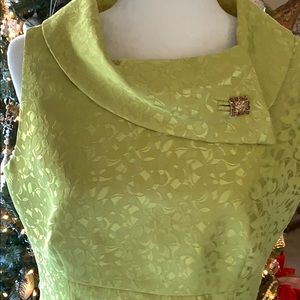 Tahari lime green cocktail dress 🥂